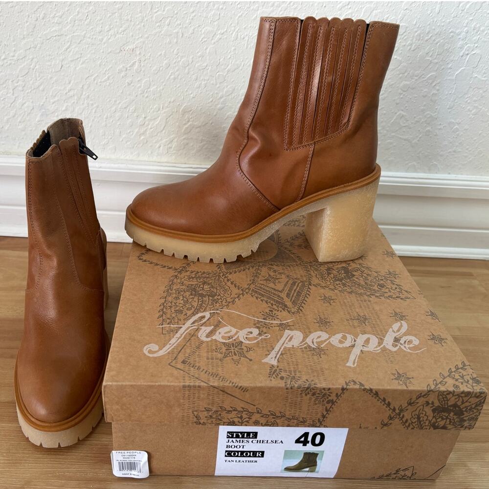 NWT Free People $188 James Chelsea Tan Brown Leather Boots Shoes Sz 40